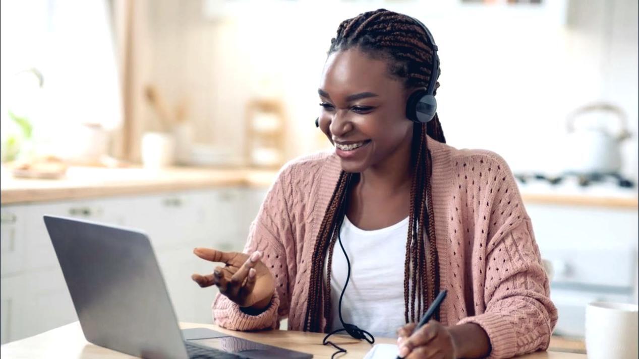 Ambiente de aprendizagem online Lymoraanivo